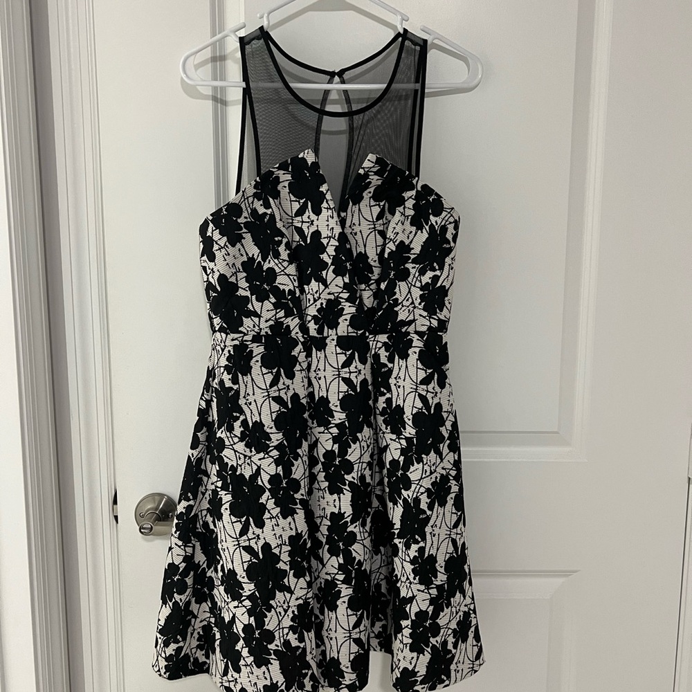 ✨Final Drop✨BCBGeneration Black Dress✨ - Picture 2 of 7